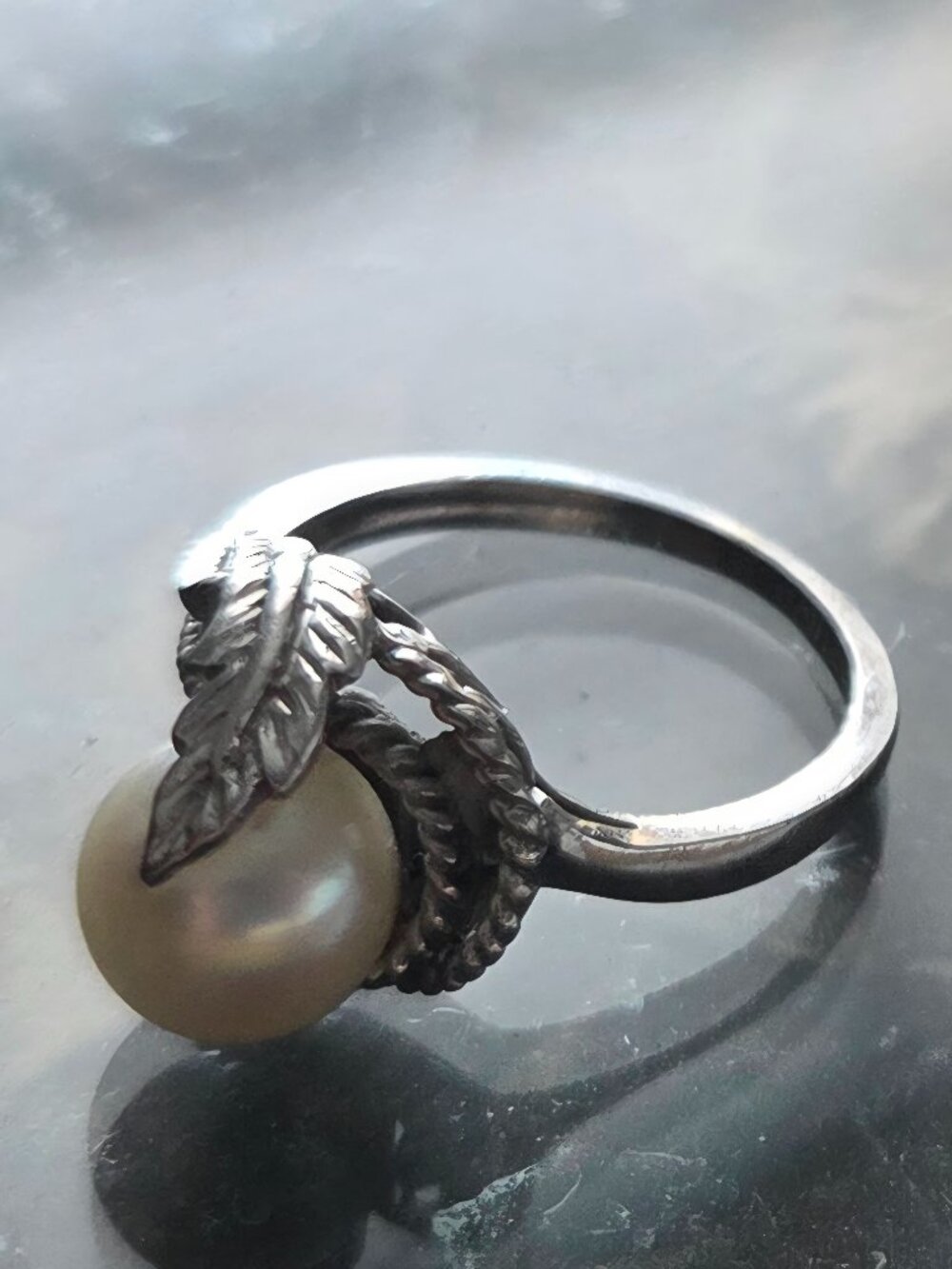 Vintage Crosby 10K White Gold Cultured Pearl Ring - Size 5